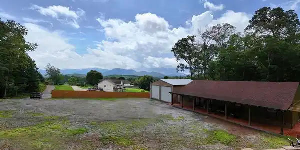 1529 Cedar View Lane