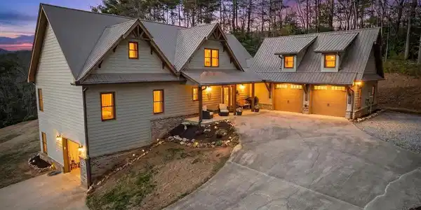 496 John Crow Rd