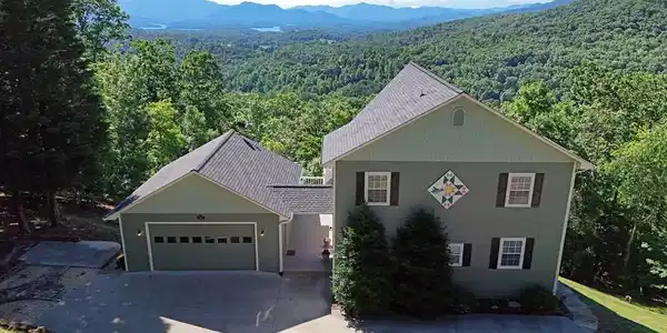128 Oak Lane