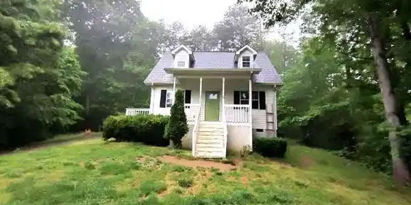 Image 4: front