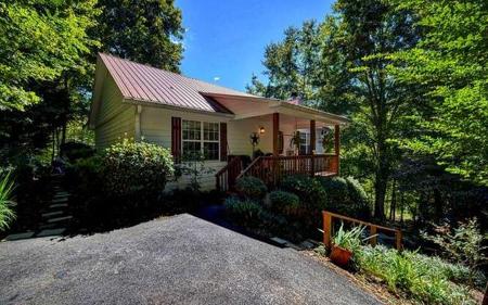 2532 Hunter Road