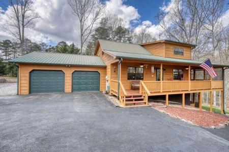 216 Enchanted Woods Drive