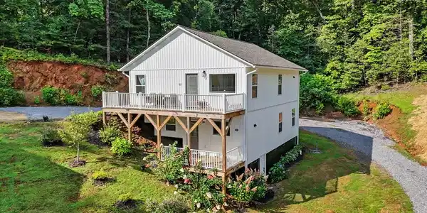 155 Indian Passage Drive
