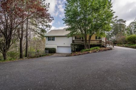 252 Brookhaven