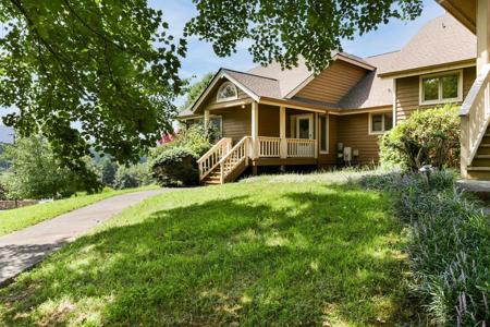 21 Meadow Ridge
