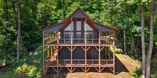 1386 Outlook Road