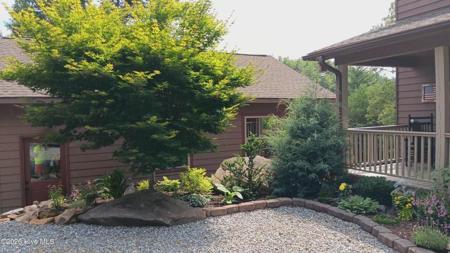 175 Pin Oak Ridge
