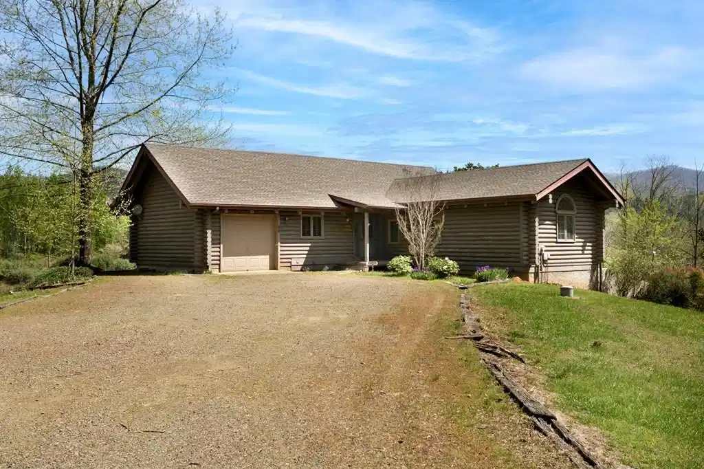 Image 1: Main View