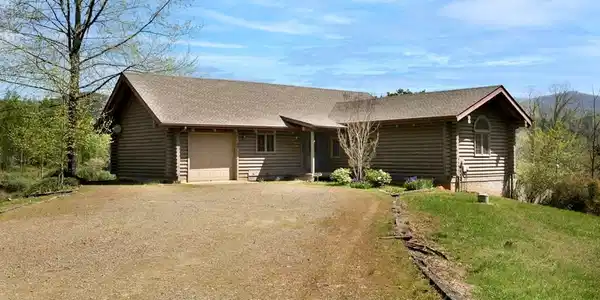 68 Countryside Lane