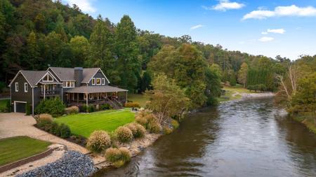 547 Toccoa River Lane