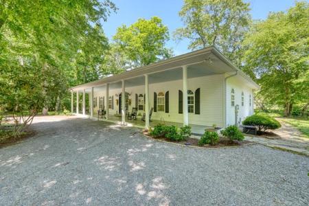 198 Riverbend Drive