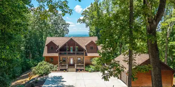 1252 Mountainside Parkway