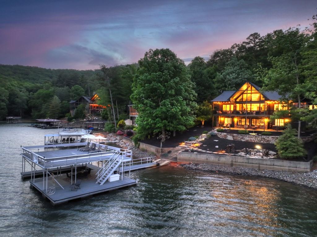Image 3: Lake View