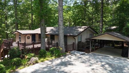 48 Forest Lakes Drive