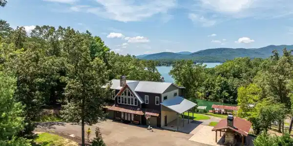 94 Rome Point