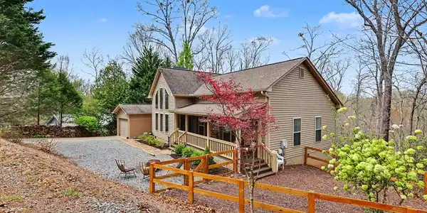 776 Amethyst Drive