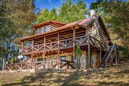 212 Dogpatch Lane