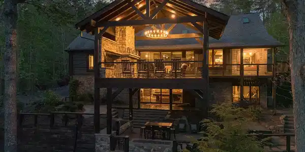 317 Crestview Lane