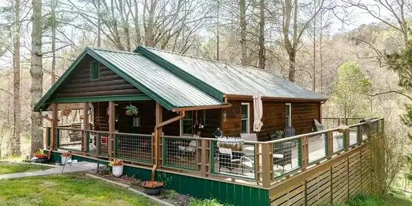 575 Upper Bear Paw Road