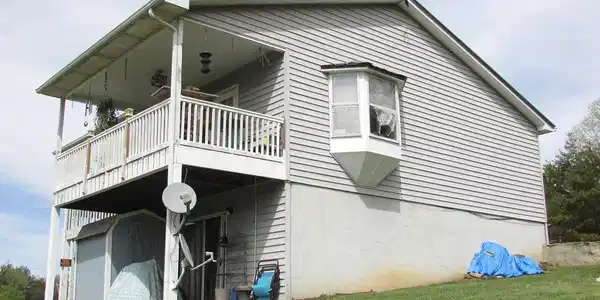 52 Mockingbird Lane