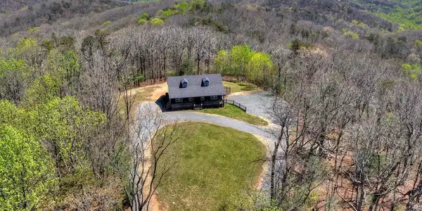 1073 Old Burnt Mountain Road