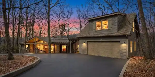 319 Columbine Drive