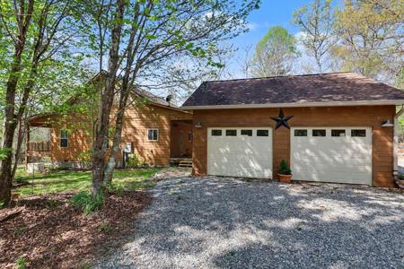 127 Hard Rock Hill