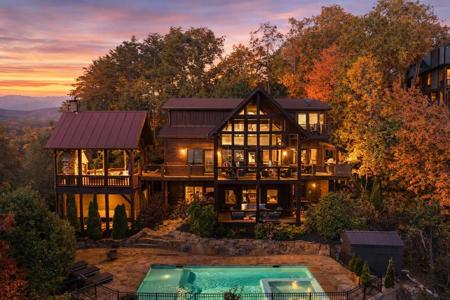 38 Jackies Bluff