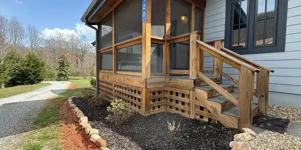 120 Maple Springs Lane