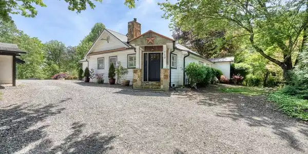 710 Town Mountain Road