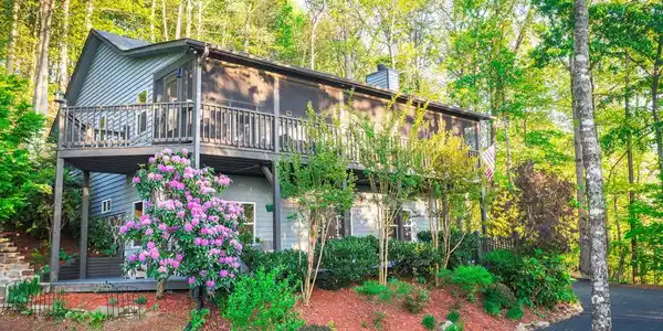 288 Sunny View Drive