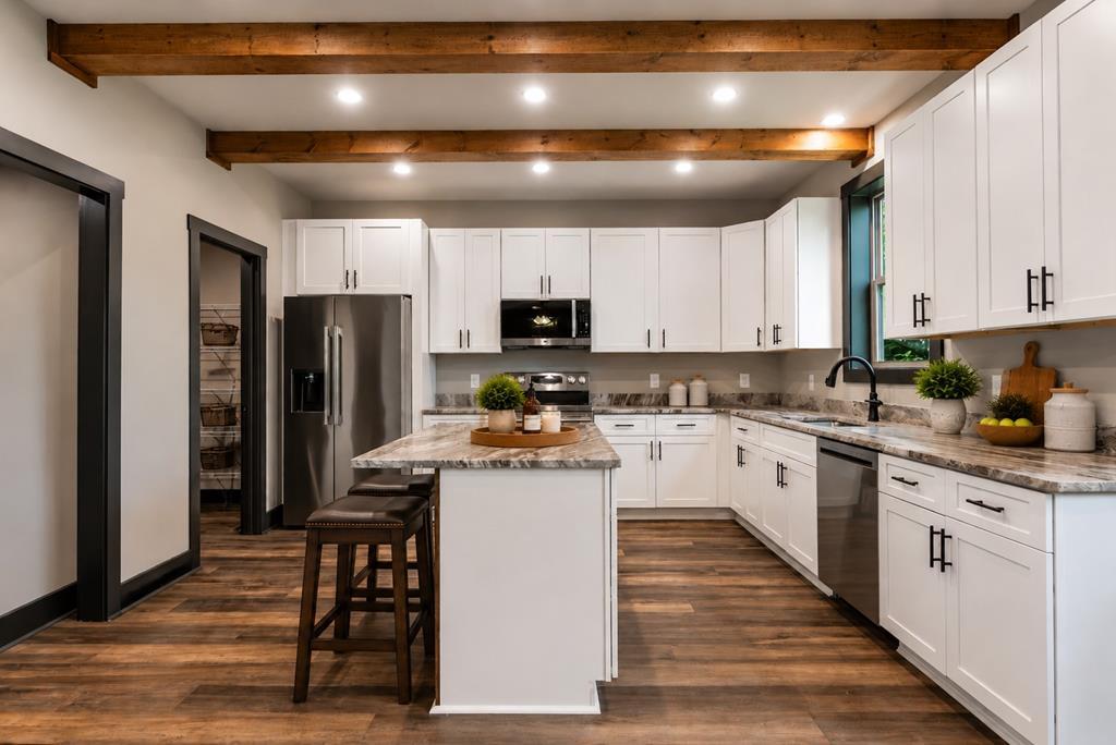 Image 4: Kitchen, Kitchen virtually staged