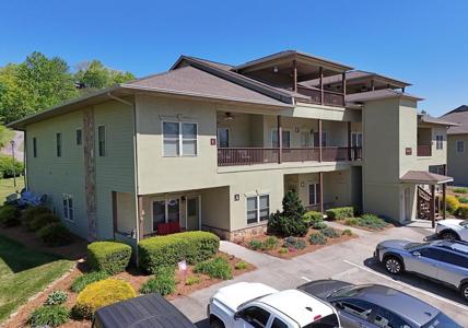 1647 Lakeview Drive Unit C