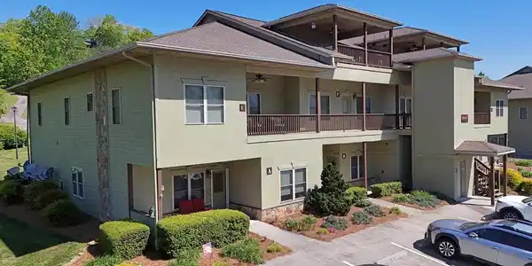 1647 Lakeview Drive Unit C