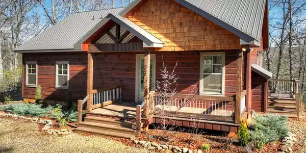 250 Wolf Creek Mountain Road