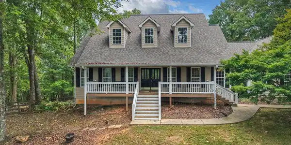 344 Cascades Lane