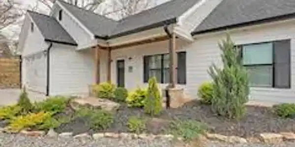 413 Sneaking Creek Drive