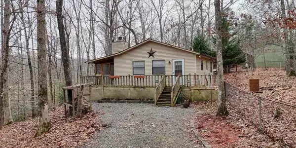54 Hideaway Lane