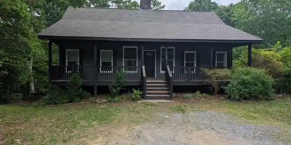 190 N Poplar Drive