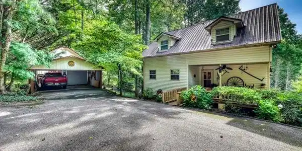 3609 Fodder Creek Road