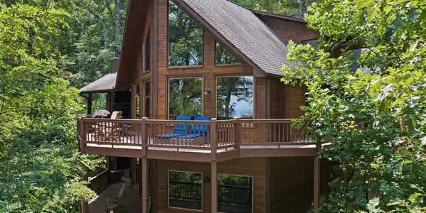15 Paloma Drive