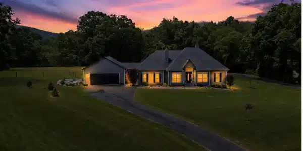 1502 Smithfield Lane