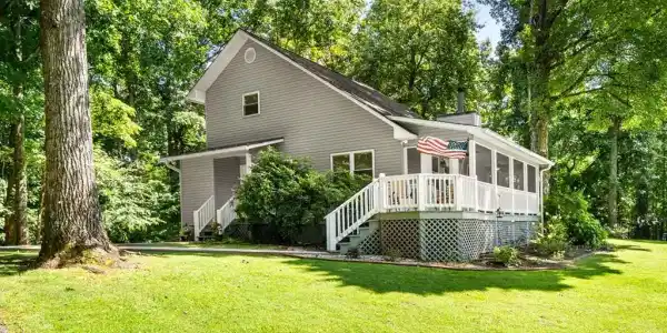 309 Woodland Lane