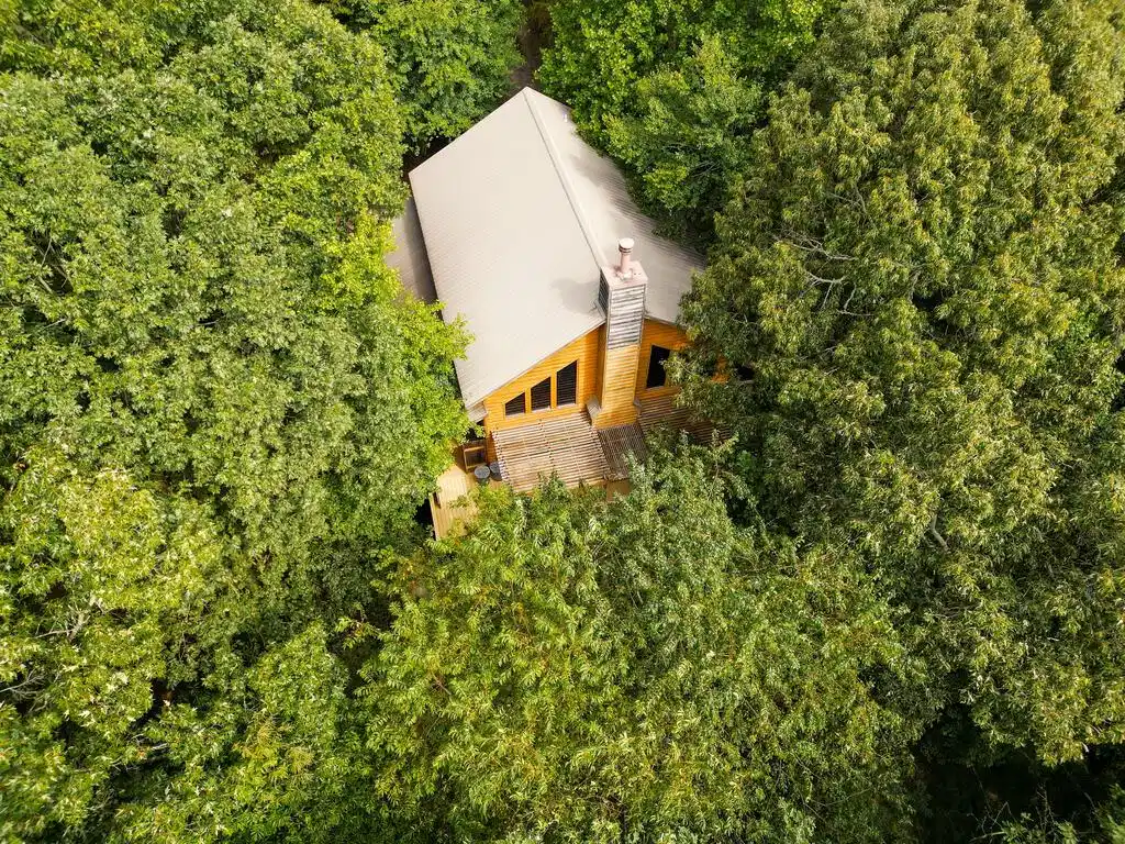 Image 1: Main View