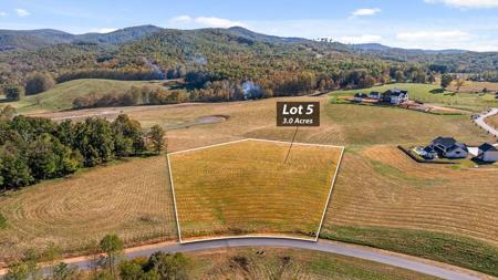 Lot 5 Bravo Way