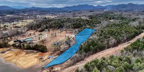 LT 28/29 New Water Way