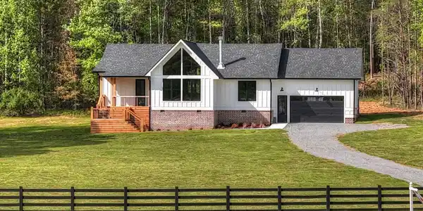 35 Brookside Court