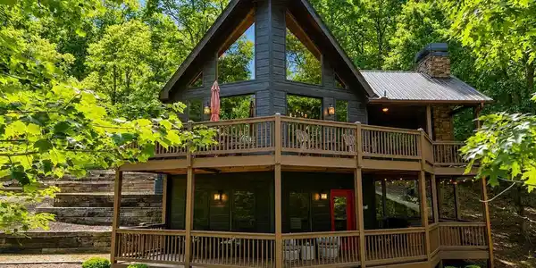 901 Stuart Mountain Road