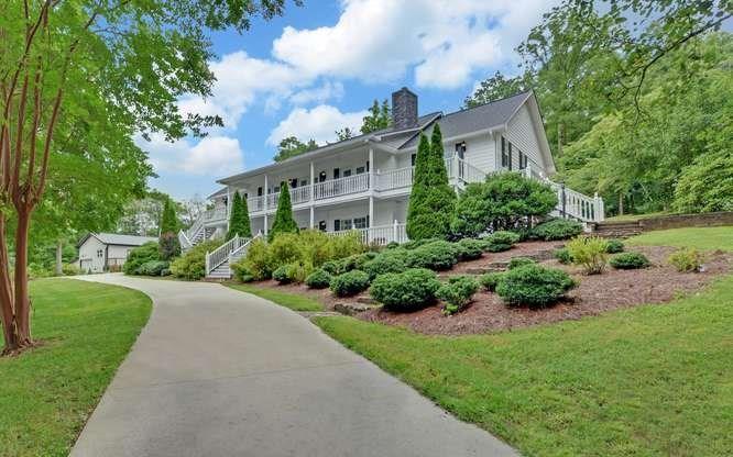 Image 2: Front Drive Up
