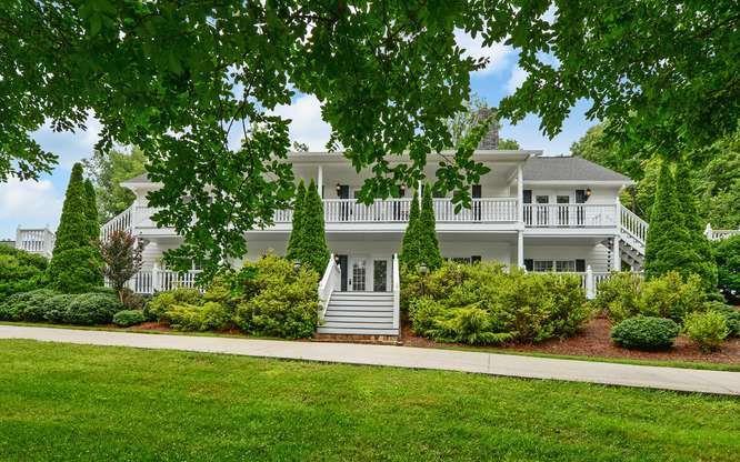 Image 3: Front Drive Up